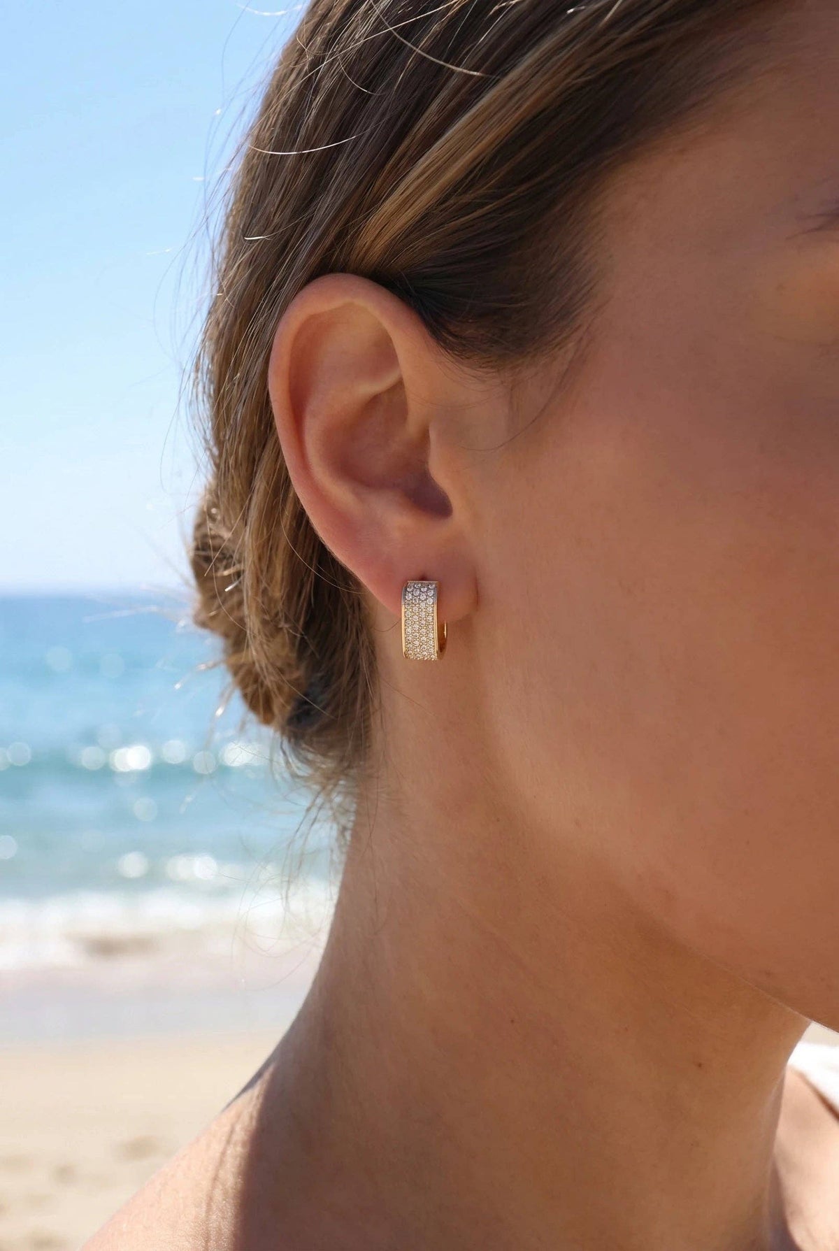 Stainless steel earrings: GOLDEN